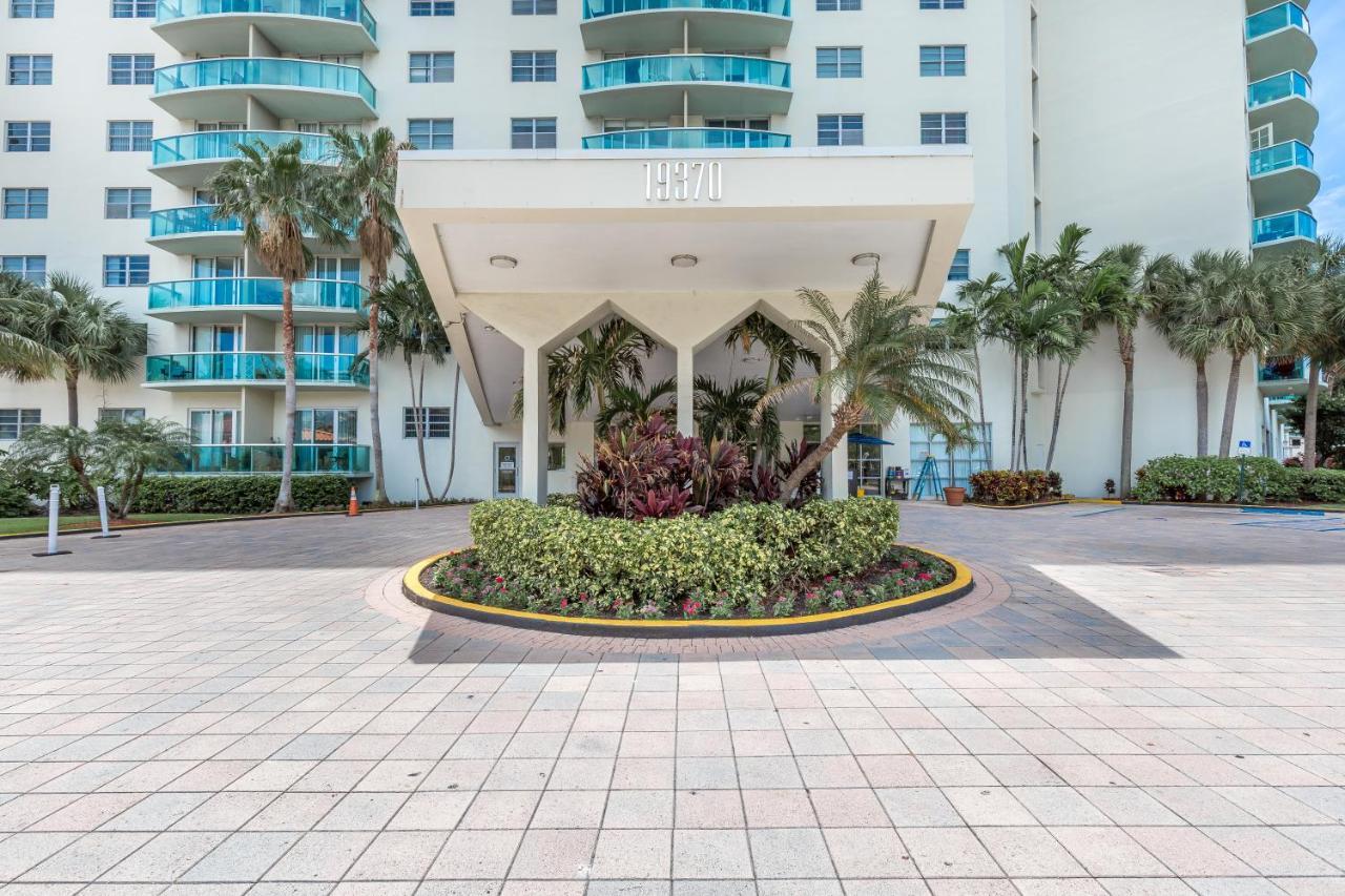 Ocean Reserve Luxury Condos Across From Sunny Isles Beach Miami Beach Extérieur photo