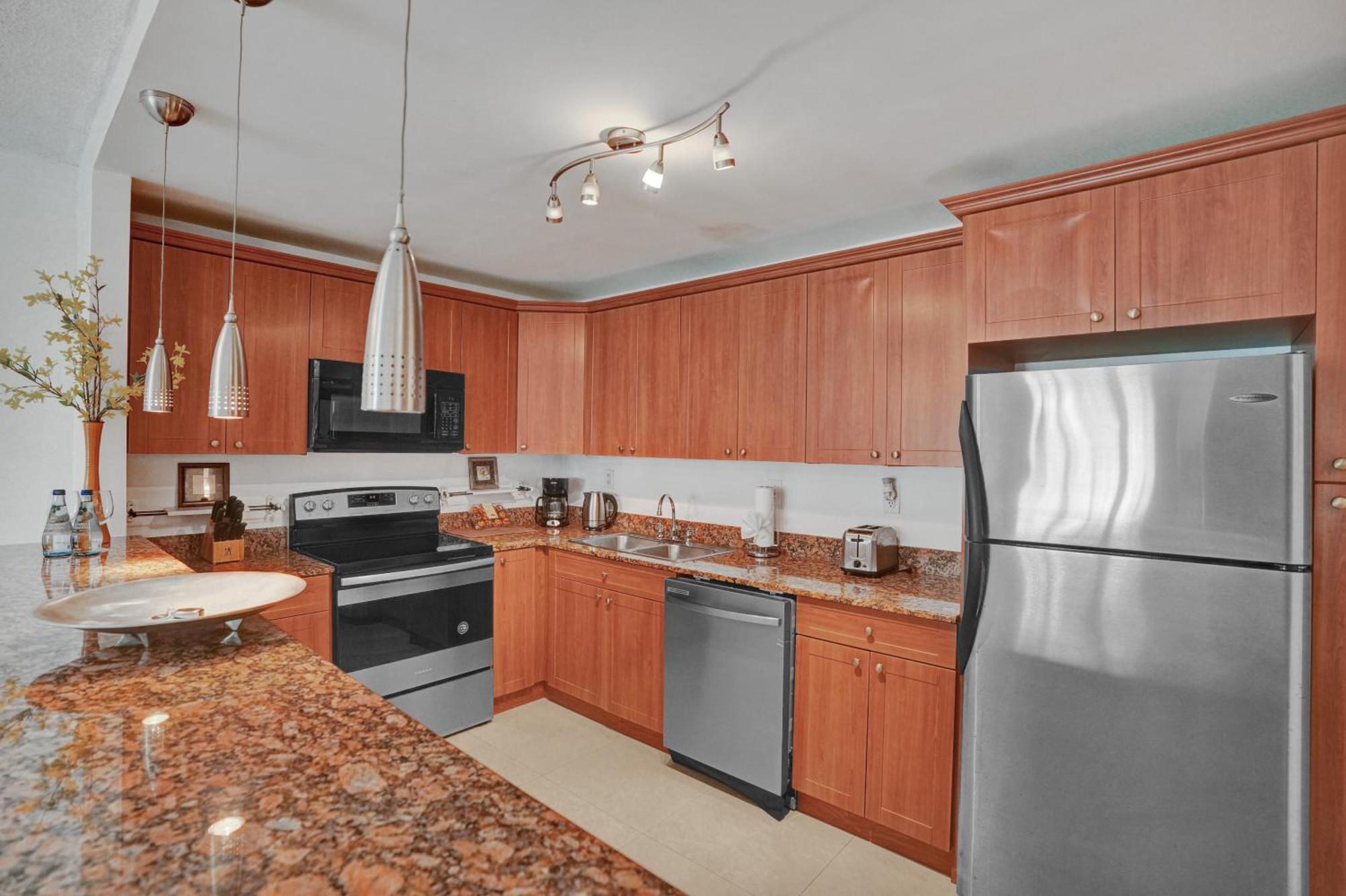 Ocean Reserve Luxury Condos Across From Sunny Isles Beach Miami Beach Extérieur photo