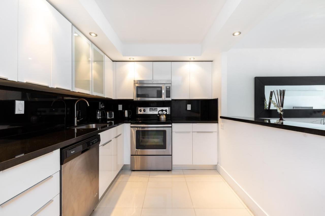 Ocean Reserve Luxury Condos Across From Sunny Isles Beach Miami Beach Extérieur photo